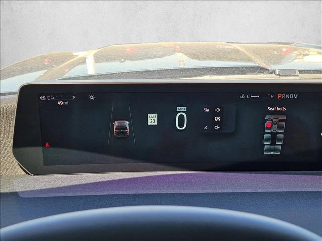 new 2025 Ford Expedition car, priced at $67,988