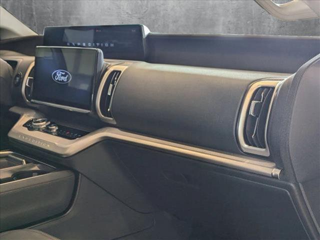 new 2025 Ford Expedition car, priced at $84,790
