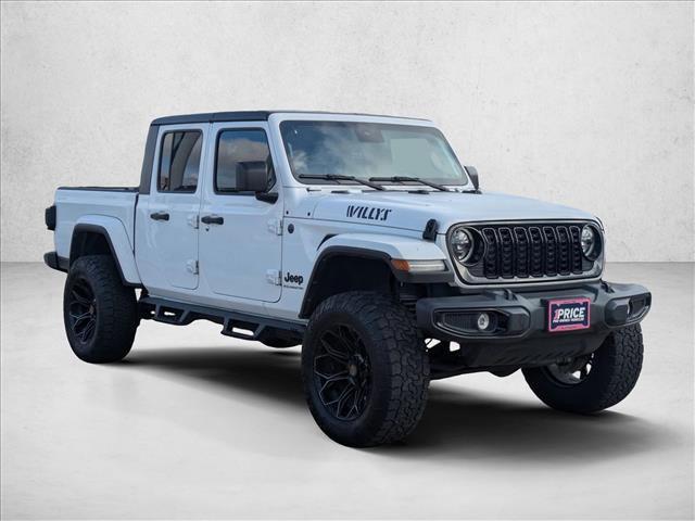 used 2024 Jeep Gladiator car, priced at $35,570
