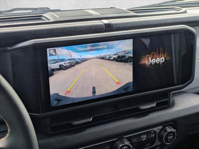 used 2024 Jeep Gladiator car, priced at $35,570