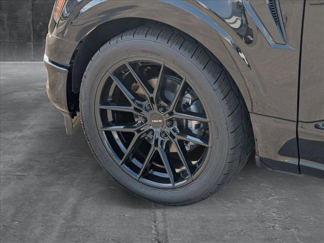 new 2024 Ford F-150 car, priced at $76,990