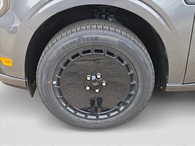 new 2025 Ford Maverick car, priced at $31,995