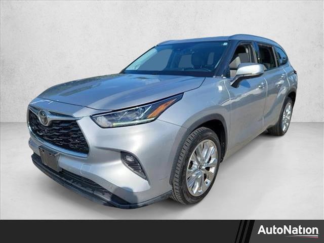 used 2020 Toyota Highlander car, priced at $24,995