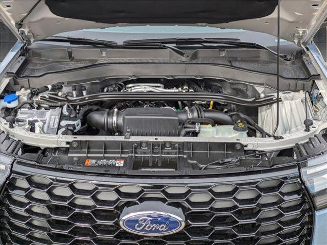 new 2025 Ford Explorer car, priced at $51,905