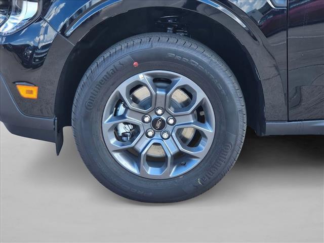 new 2025 Ford Maverick car, priced at $32,027