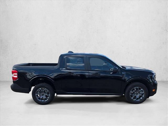 new 2025 Ford Maverick car, priced at $32,027
