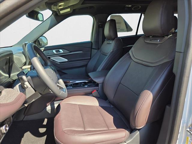 new 2025 Ford Explorer car, priced at $49,330