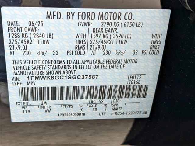 new 2025 Ford Explorer car, priced at $55,051