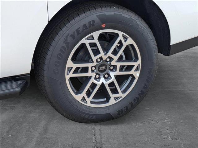new 2025 Ford Expedition Max car, priced at $69,690