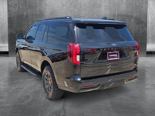 new 2025 Ford Expedition car, priced at $80,667