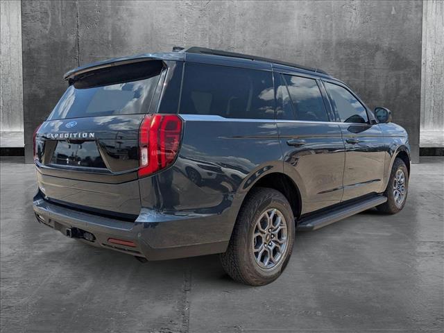 new 2025 Ford Expedition car, priced at $62,412