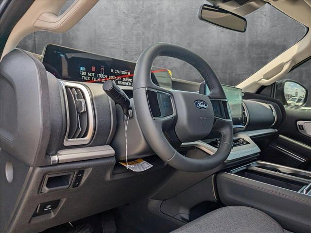new 2025 Ford Expedition car, priced at $62,412