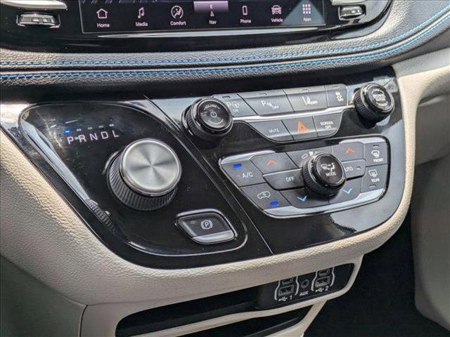 used 2021 Chrysler Pacifica Hybrid car, priced at $21,698