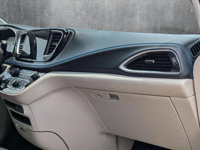 used 2021 Chrysler Pacifica Hybrid car, priced at $21,698