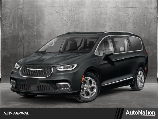 used 2021 Chrysler Pacifica Hybrid car, priced at $22,333