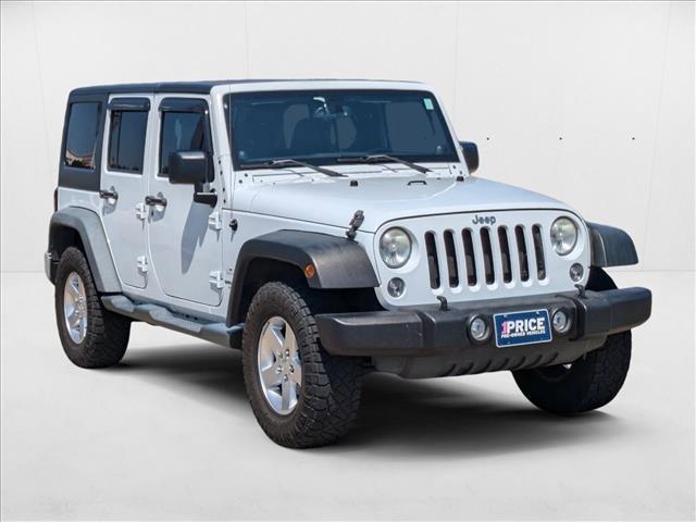 used 2014 Jeep Wrangler Unlimited car, priced at $13,495