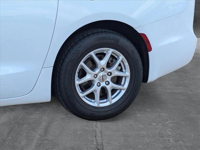 used 2023 Chrysler Pacifica car, priced at $21,499