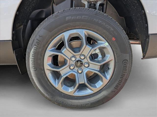 new 2025 Ford Maverick car, priced at $32,027