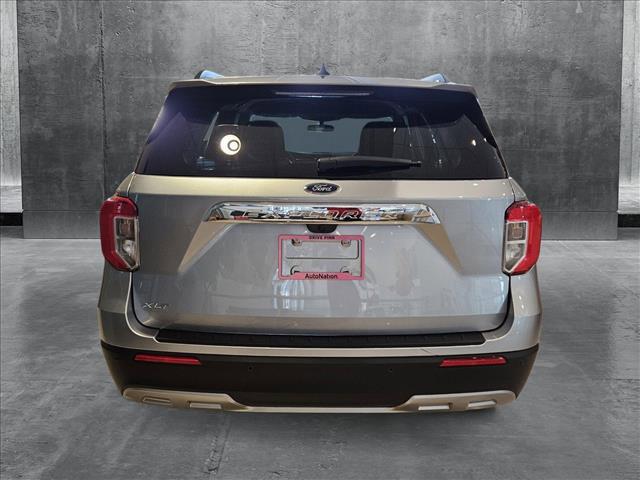 new 2024 Ford Explorer car, priced at $39,995