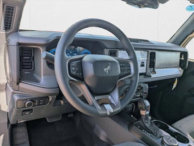 new 2025 Ford Bronco car, priced at $40,554