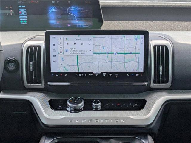 new 2025 Ford Expedition Max car, priced at $70,250