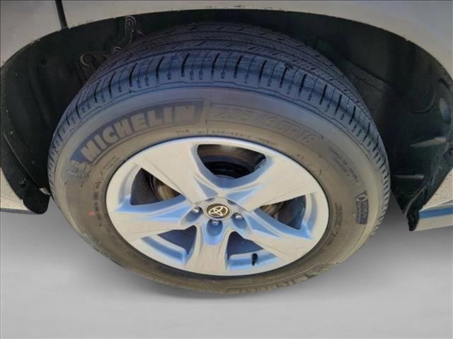 used 2024 Toyota Highlander car, priced at $37,374