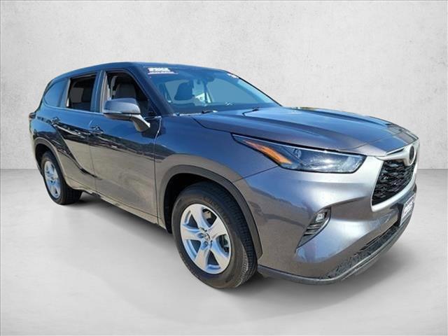used 2024 Toyota Highlander car, priced at $37,374
