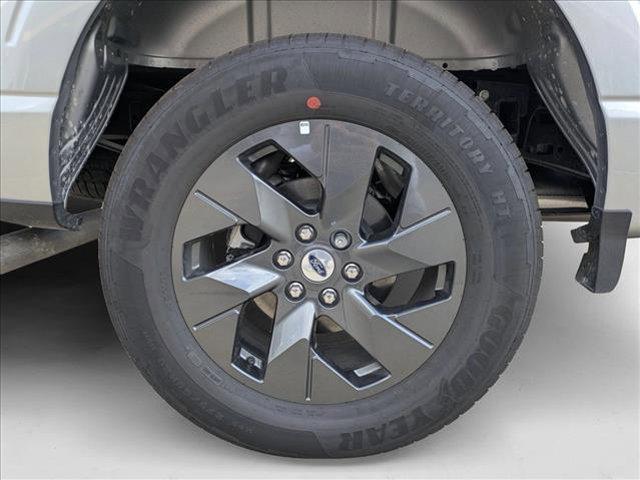 new 2025 Ford F-150 car, priced at $41,027