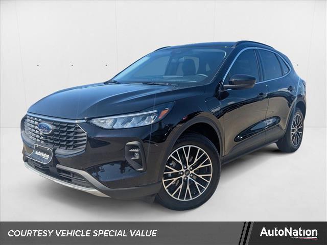 new 2025 Ford Escape PHEV car, priced at $27,777