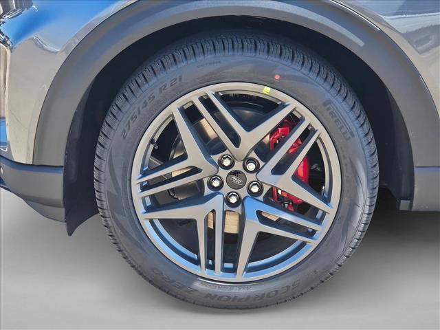 new 2025 Ford Explorer car, priced at $52,847
