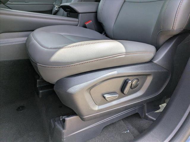 new 2025 Ford Explorer car, priced at $38,324