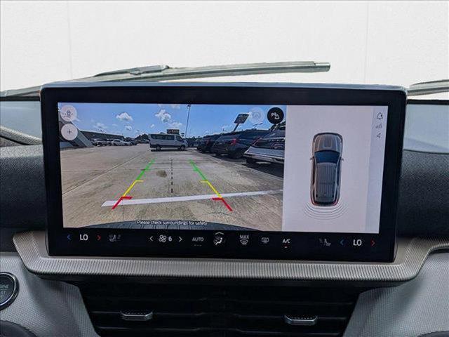 new 2025 Ford Explorer car, priced at $38,324