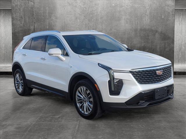 used 2024 Cadillac XT4 car, priced at $39,398