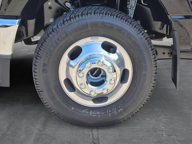 new 2025 Ford F-350 car, priced at $101,065