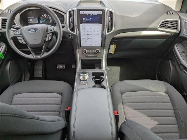 new 2024 Ford Edge car, priced at $29,995