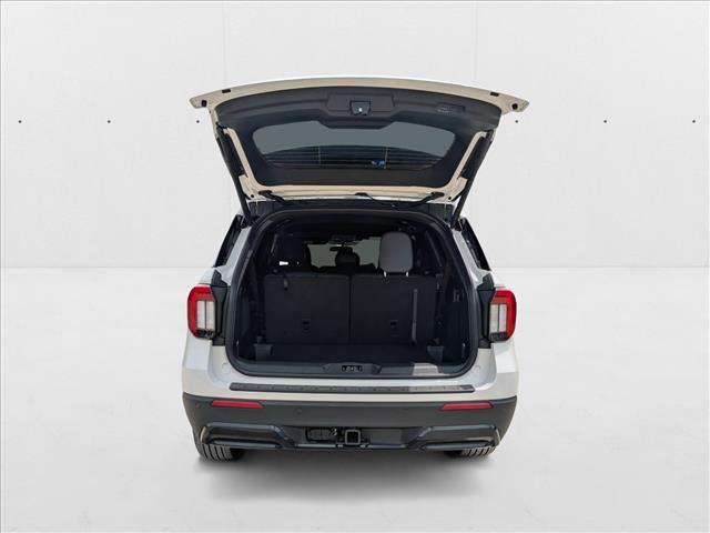 new 2025 Ford Explorer car, priced at $42,221