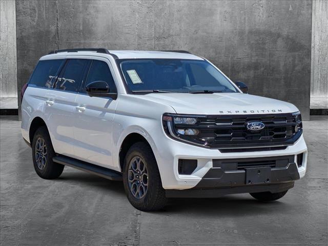 new 2025 Ford Expedition car, priced at $65,085
