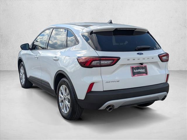 new 2025 Ford Escape car, priced at $22,777