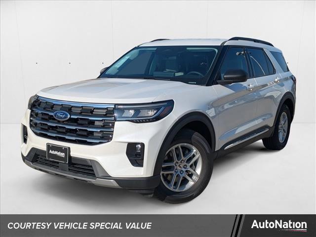 new 2025 Ford Explorer car, priced at $39,650