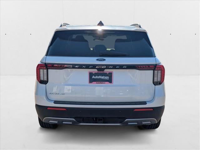 new 2025 Ford Explorer car, priced at $39,650