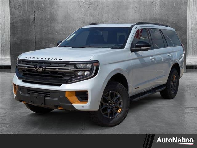 new 2025 Ford Expedition car, priced at $80,667