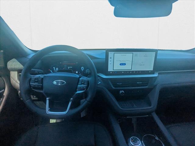 new 2025 Ford Explorer car, priced at $54,212