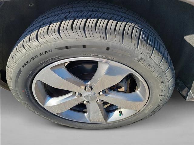 used 2015 Jeep Grand Cherokee car, priced at $13,795