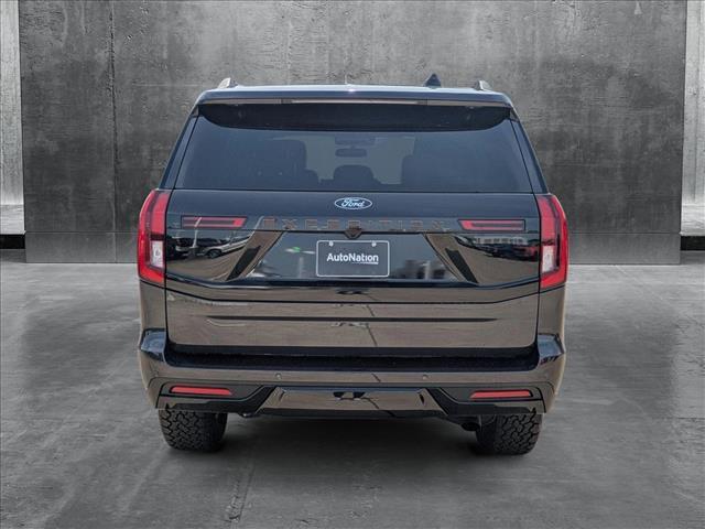 new 2025 Ford Expedition car, priced at $81,132