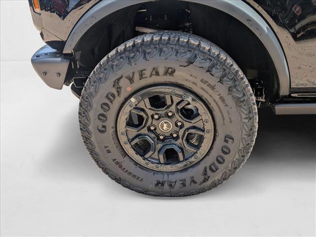 new 2025 Ford Bronco car, priced at $65,365