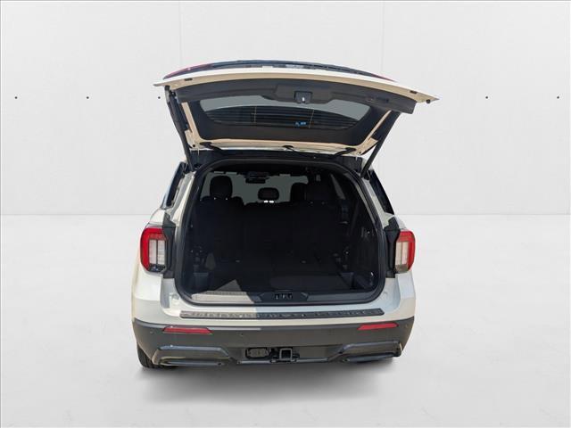 new 2025 Ford Explorer car, priced at $42,988