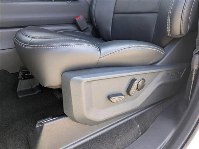 new 2025 Ford Expedition car, priced at $78,627