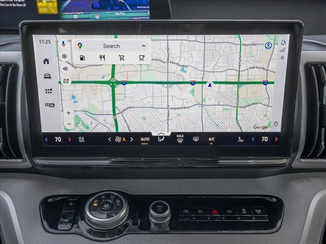 new 2026 Ford Expedition car, priced at $71,490