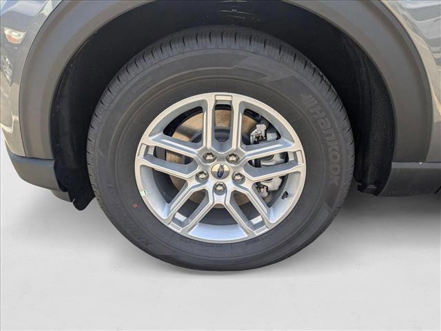 new 2025 Ford Explorer car, priced at $37,858