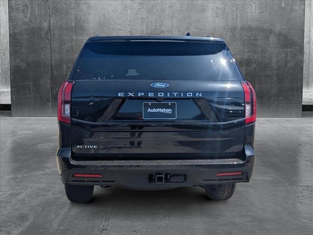 new 2025 Ford Expedition car, priced at $62,412